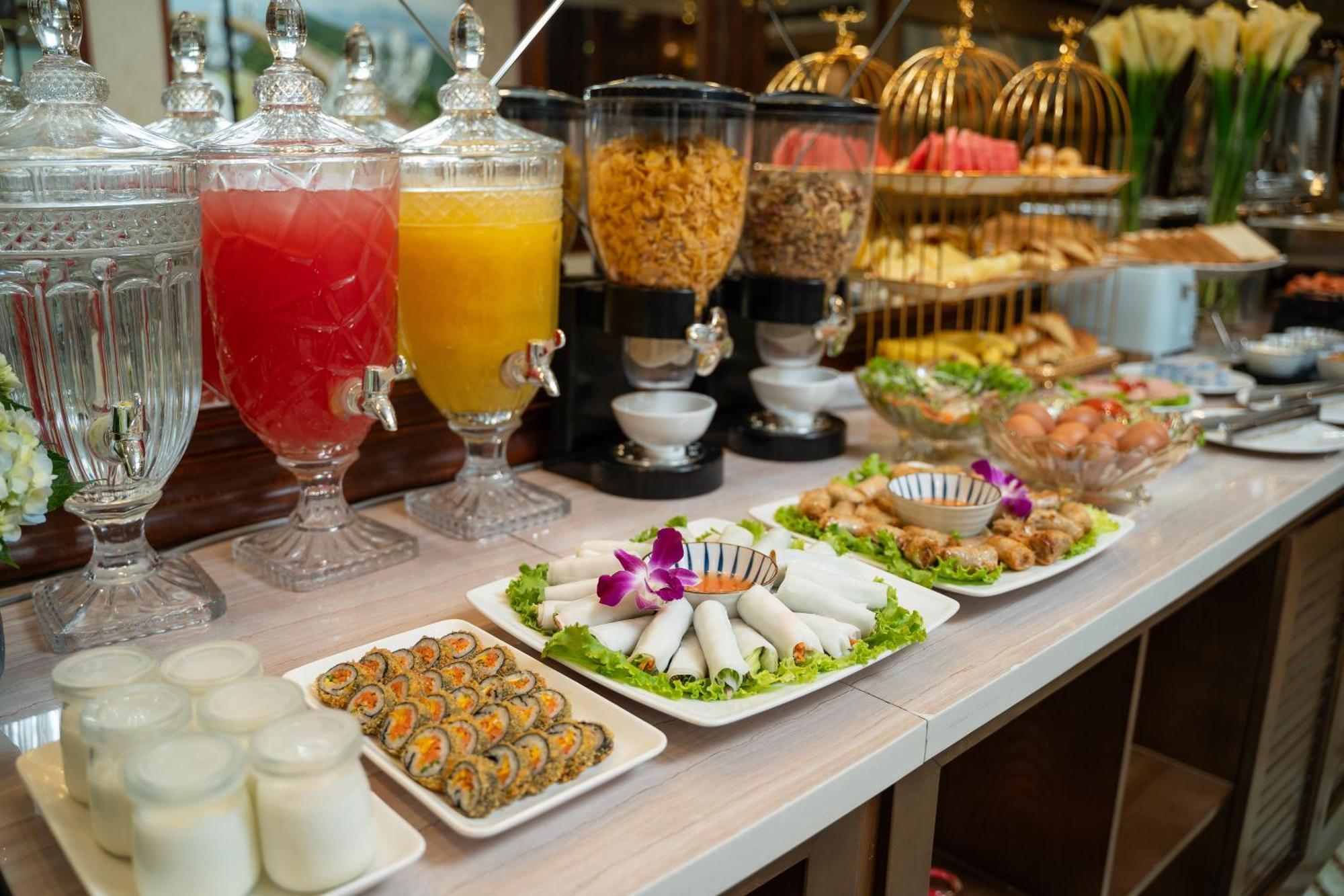 The West Hotel & Spa Hà Nội Ngoại thất bức ảnh