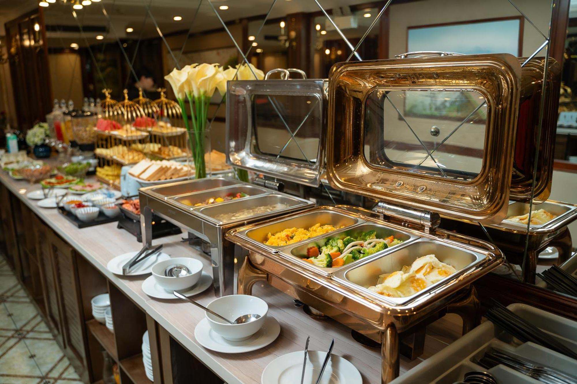 The West Hotel & Spa Hà Nội Ngoại thất bức ảnh