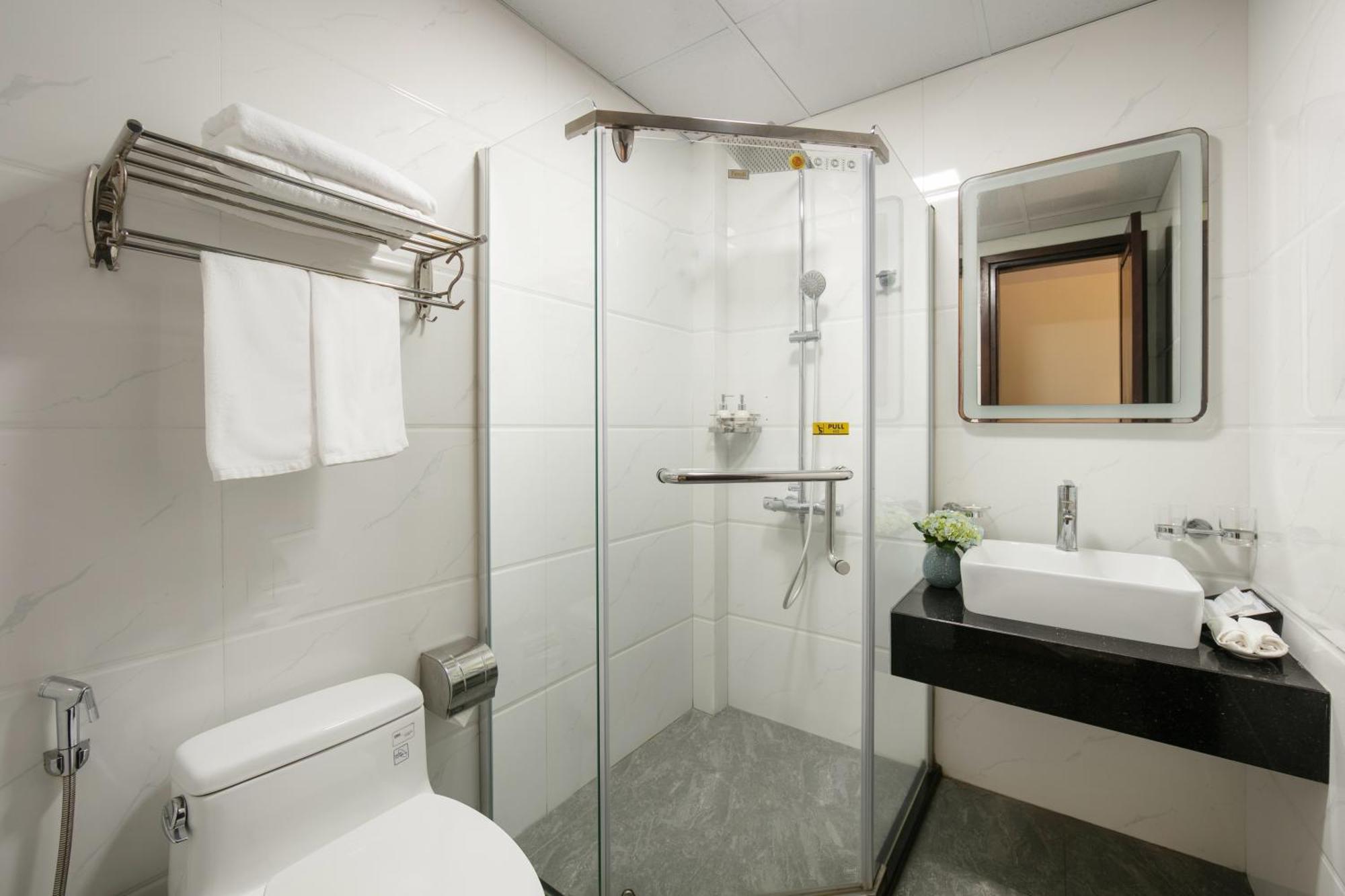 The West Hotel & Spa Hà Nội Ngoại thất bức ảnh